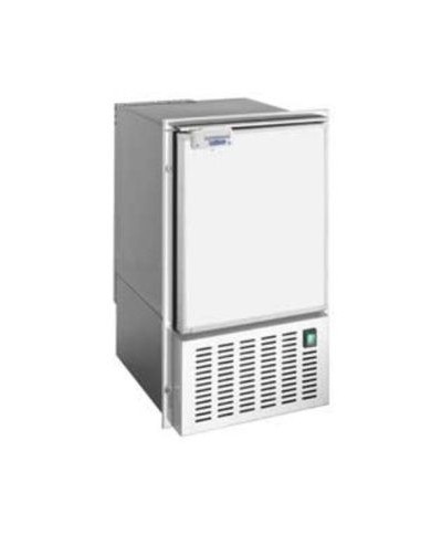 Isotherm Ice Maker